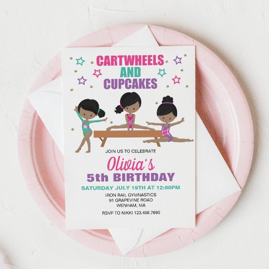 Gymnastiek Cartwheels en Cupcakes Birthday Invita Kaart