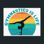Gymnastiek is het Blauwgroen leven van de mooie Su Briefkaart<br><div class="desc">Gymnastics is Life. Cute sunset gymnast gift featuring a beautiful colorful background behind a woman doing a pretty handstand with the splits.</div>