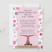 Gymnastiek maakt donkere haarmeisjes in roze en gr kaart (Achterkant)