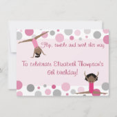 Gymnastiek maakt donkere haarmeisjes in roze en gr kaart (Voorkant)