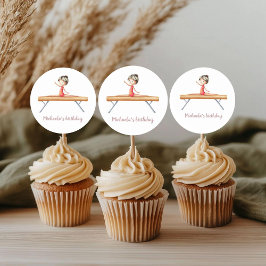 Gymnastiek meisje op lichtroze en witte verjaardag ronde sticker