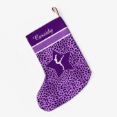 Gymnastiek Paarse Cheetah Afdrukken met Monogram Kleine Kerstsok (Achterkant (Hangend))