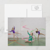 Gymnastiekmeisjes die dansen met linten briefkaart (Voorkant / Achterkant)