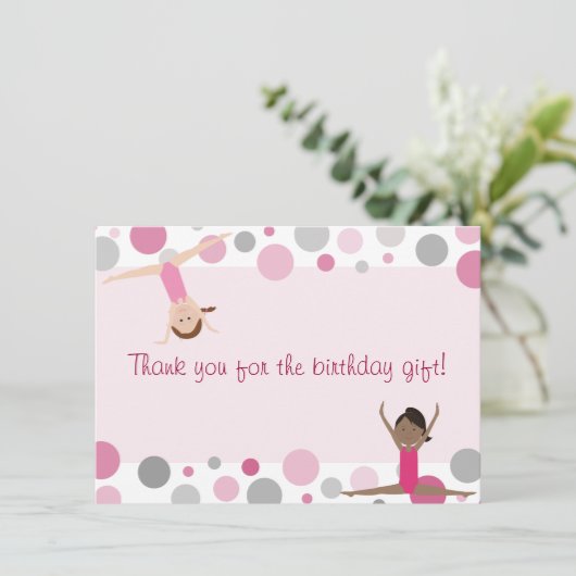 Gymnastiekpartij Flatte dank u in roze en grijs Bedankkaart (Staand voorkant)