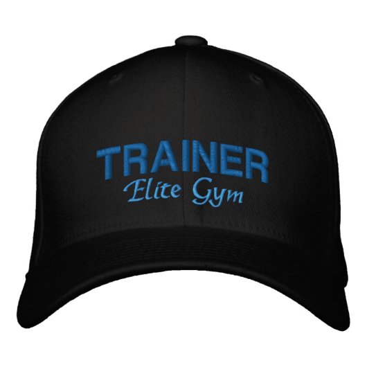gymtrainer geborduurde pet (Voorkant)