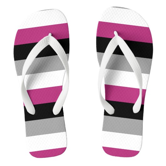 Gynefilie trots teenslippers (Voetbed)