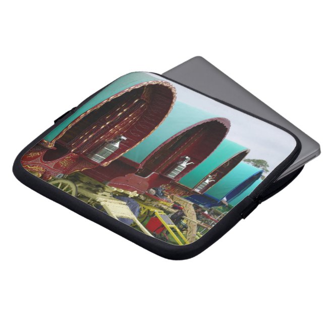 Gypsy caravan laptophoes laptop sleeve (Voorkant top)