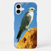 Gyrfalcon neergestreken op een rots telefoonhoes iPhone hoesje (Achterkant)