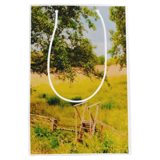 Gysinge Summer Field  Medium Cadeauzakje (Voorkant)