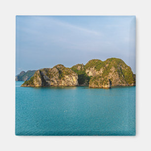 Ha Long Bay Kalksteen Eilanden – Vietnam Schittere Magneet