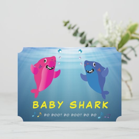 Haai Baby Roze 🦈 Blauwe Verjaardagsfeestje Kaart (Staand voorkant)