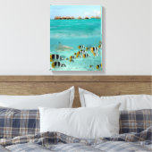 Haai jaagt op vissen in de Bora Bora lagune Canvas Afdruk (Insitu (Slaapkamer))