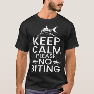 haai oceaan mariene bioloog houden kalm alsjeblief t-shirt
