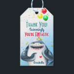 Haai Thema Fantastische Kinderen Verjaardag Bedank Cadeaulabel<br><div class="desc">Blozende haai met feesthoed en ballonnen.</div>