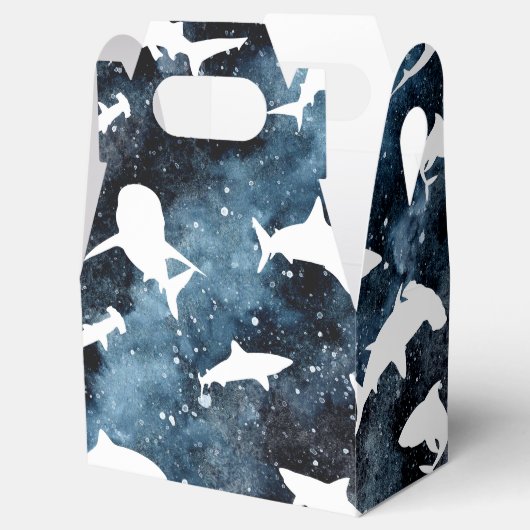 Haai witte schaduw op donkere galaxy Space Bedankdoosjes (Geopend)