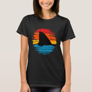 Haai Zonsondergang Retro Oceaan Strand Dierenliefh T-shirt