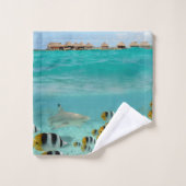 Haaien die vissen achtervolgen in de tropische lag bad handdoek (Wasdoekje)