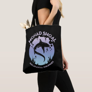 Haaien duiken in monad Shoal Tote Bag