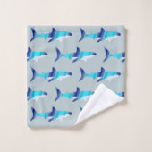 Haaien in de schaduw van blauw bad handdoek (Wasdoekje)