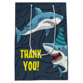 Haaien in vermomming Verjaardag kind Medium Cadeauzakje (Achterkant)