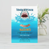 Haaienaanval zwembad verjaardagsfeest kaart (Staand voorkant)