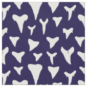 Haaientanden op Navy Blue Stof (Close Up)