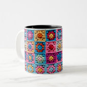 Haak Granny Square Craft Tweekleurige Koffiemok (Voorkant links)