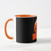 Haal de gevangenis uit de gevangenis, Gift Two-Ton Mok (Links)