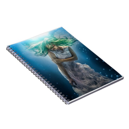 Haar Emerald Curls - Mermaid Hovering Underwater Notitieboek (Rechterzijde)