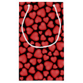 Haar naam en monogram op rode harten klein cadeauzakje (Achterkant)