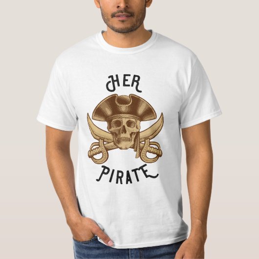 Haar Pirate  Crossbones Skull & Sword White T-shirt (Voorkant)