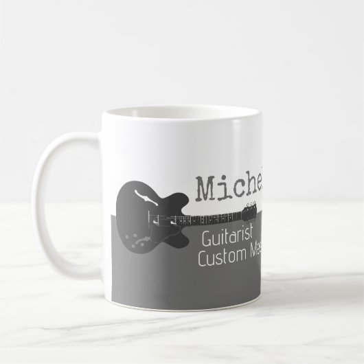 haar professionele (gitarist) half-grijs half-wit  koffiemok (Links)