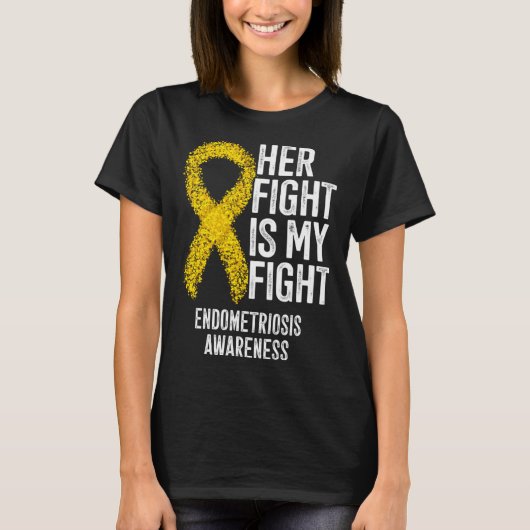 Haar strijd is mijn strijd Endometriose bewustzijn T-shirt (Voorkant)