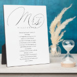 Haar Wows Elegant Mrs Passen getrouwd Wedding Vows Fotoplaat<br><div class="desc">Passen getrouwd Mevrouw haar trouwdag zegt dat ze altijd een witte plaquette is om je speciale dag en je liefde te onthouden en je belofte aan elkaar te doen. Het ontwerp kenmerkt "Mrs."in een elegant kalligrafiemanuscript en gepersonaliseerd met familienaam,  trouwdatum,  en haar trouwstemmen.</div>