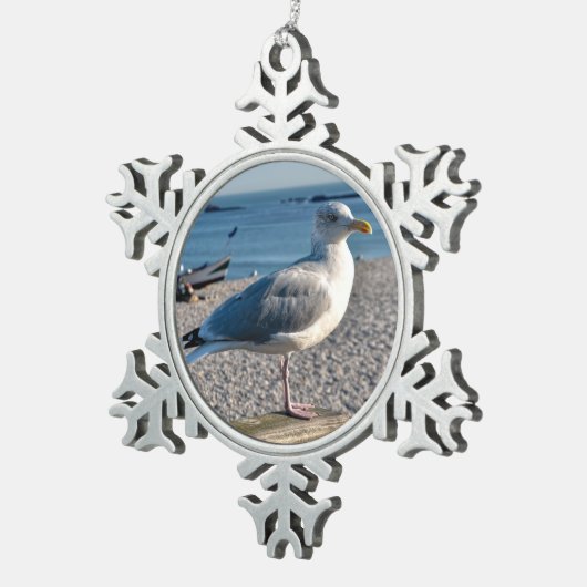 Haargull op een houten omheining tin sneeuwvlok ornament (Rechts)