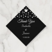 Haarparels op het zwarte en witte huwelijk bedankjes labels (Achterkant)