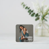 Haarstyist Sjabloon Zwart QR Code Social Media Vierkante Visitekaartje (Staand voorkant)