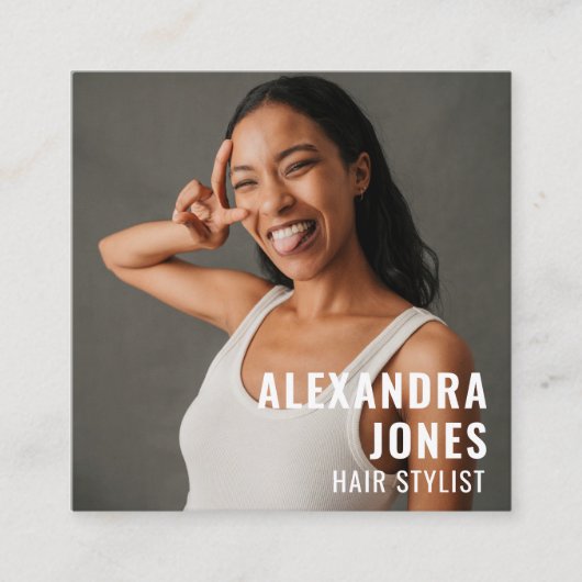 Haarstyist Zwart Wit QR Code Socials Sjabloon Vierkante Visitekaartje (Voorkant)