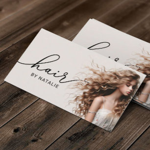 Haarstylist krullend haar meisje foto schoonheid s visitekaartje