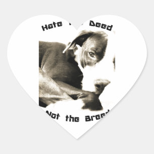 haat de daad niet het ras pitbull hart sticker