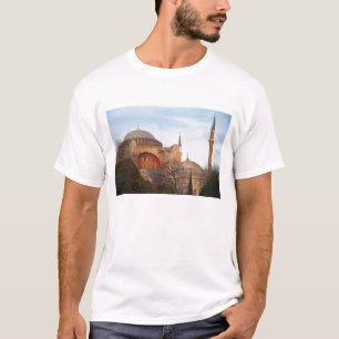 Hagia Sophia ingehuldigd door de Byzantijnen T-shirt