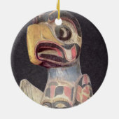 Haida "Thunderbird"-standbeeld (geschilderd hout) Keramisch Ornament (Achterkant)