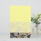 HAIKU/ ZWART WIT ROZE GEEL LENTE BLOEMEN BRIEFPAPIER (Staand voorkant)