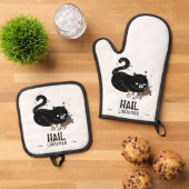 Hail Lucipurr Ovenwant & Pannenlap Set (Top down)