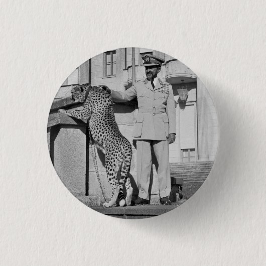 Haile Selassie - Jah - Messiah - Rastafari Button (Voorkant)