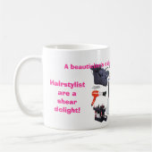 Hairstylist is een snede boven koffiemok (Links)