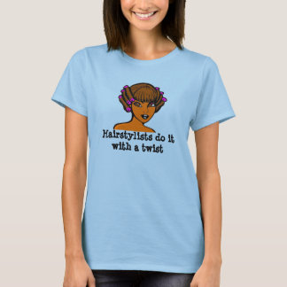 Hairstylists doet het met een draai t-shirt