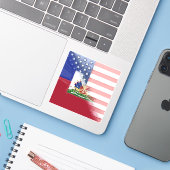 Haïti Amerika vlag gepijpt | Half Haïtiaans-Amerik Sticker (Laptop met iPhone)