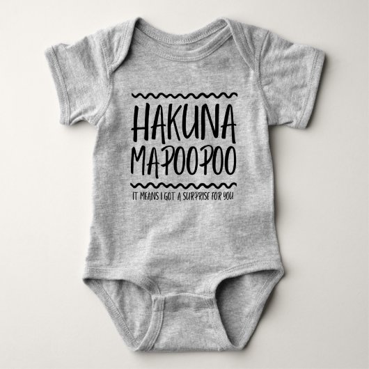 HAKUNA MAPOOPOO GRAPPIG ROMPER (Voorkant)
