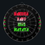 Hakuna Matata Baby Kinder Gifts verbluffende kleur Dartbord<br><div class="desc">Verfris de ruimte van uw kind met onze kleurrijke Hakuna Matata Baby Kinder print Introduceer plezier en positiviteit in de kamer van uw kleintje met onze kleurrijke Hakuna Matata Baby Kinder print, verkrijgbaar bij de online winkel Zazzle van Achempong. Dit levendige ontwerp is voorzien van de vrolijke uitdrukking "Hakuna Matata",...</div>